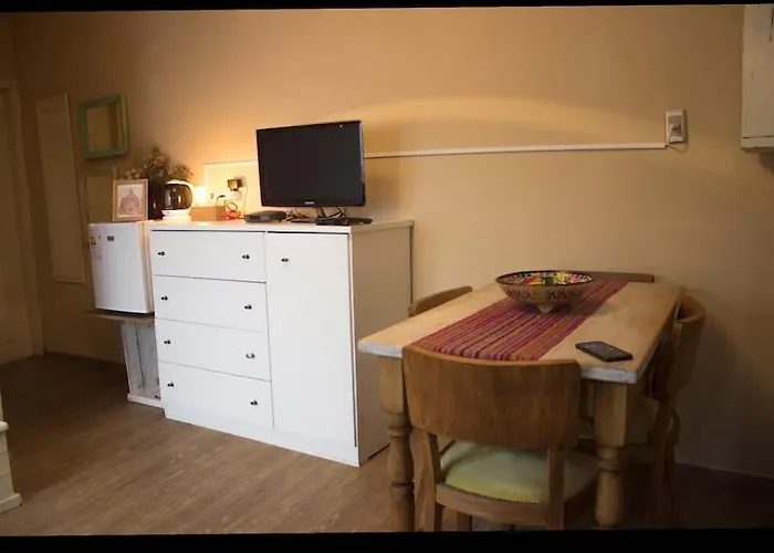 Apartamento Independiente En Alquiler En Casa De Familia